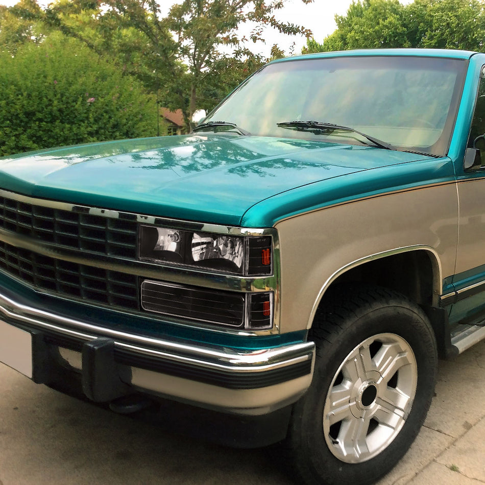 1988-1993 Chevrolet C/K Blazer/Tahoe/Silverado/Suburban GMC Sierra/Yukon Factory Style Headlights, Bumper Lights, & Corner Lights Set (Matte Black Housing/Clear Lens)