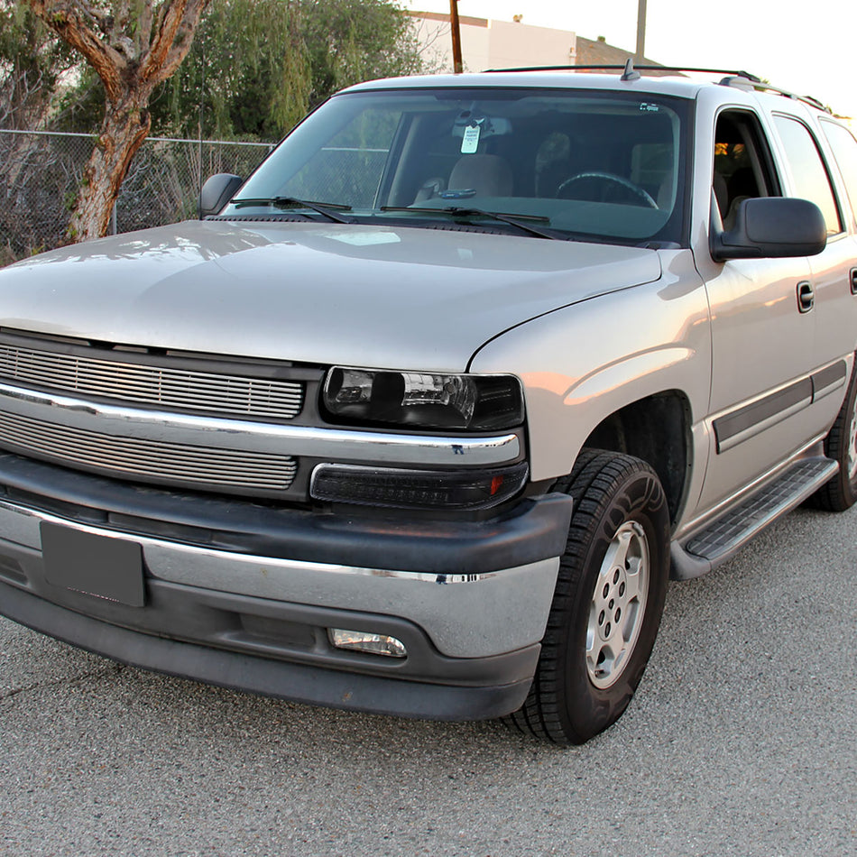1999-2002 Chevrolet Silverado/ 2000-2006 Suburban/Tahoe Factory Style Headlights with LED Bumper Corner Signal Lights (Matte Black Housing/Clear Lens)