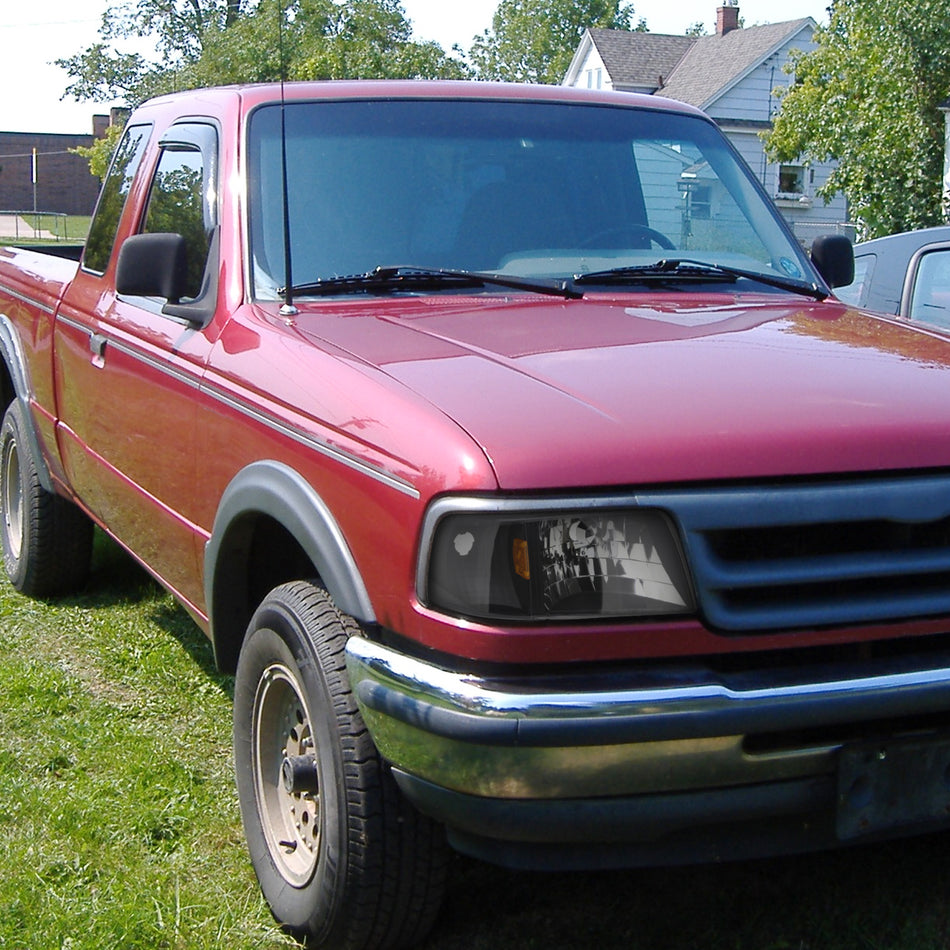 1993-1997 Ford Ranger Factory Style Headlights w/ Corner Lights & Amber Reflector (Matte Black Housing/Clear Lens)