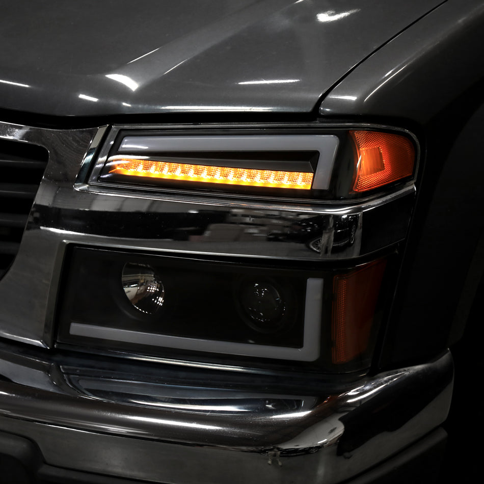 2004-2012 Chevrolet Colorado/GMC Canyon LED Sequential Turn Signal Projector Headlights and Corner Lamp Assembly (Matte Black Housing/Clear Lens)