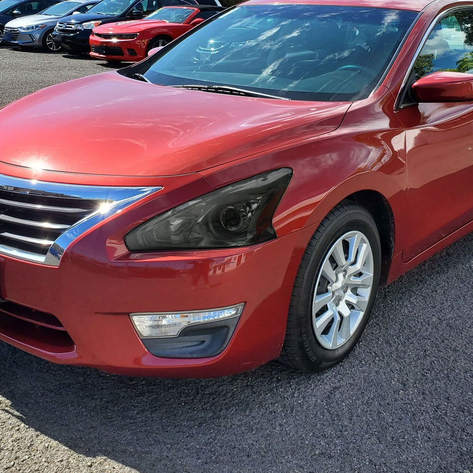 2013-2015 Nissan Altima Sedan Projector Headlights (Chrome Housing/Smoked Lens)