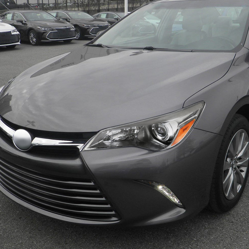2015-2017 Toyota Camry Projector Headlight w/ Amber Reflector - Driver Side Only (Gunmetal Housing/Clear Lens)