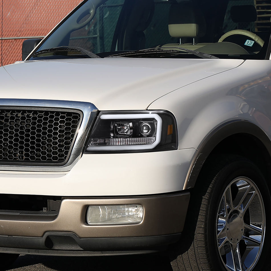 2004-2008 Ford F-150/ 2006-2008 Lincoln Mark LT LED C-Bar Projector Headlights (Jet Black Housing/Clear Lens)