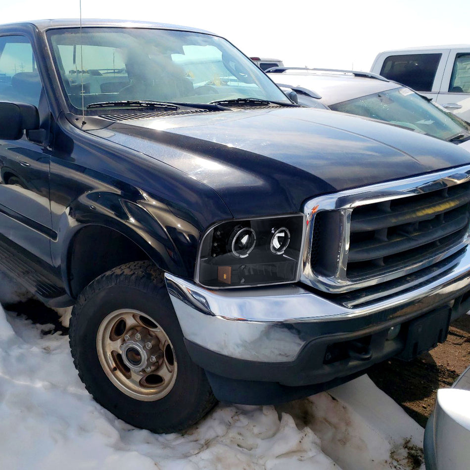 1999-2004 Ford F-250/F-350/F-450/F-550/Excursion Dual Halo Projector Headlights (Jet Black Housing/Clear Lens)