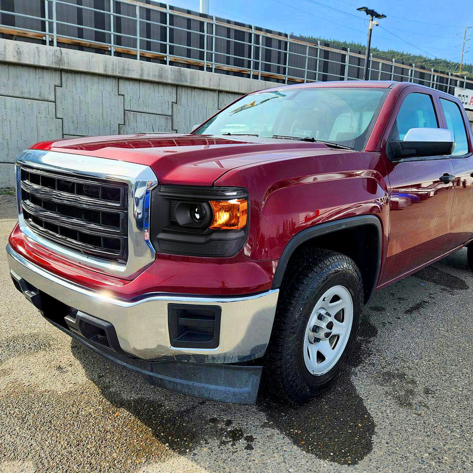 2014-2019 GMC Sierra 1500/2500HD/3500HD Projector Headlights w/ Amber Reflectors (Matte Black Housing/Clear Lens)