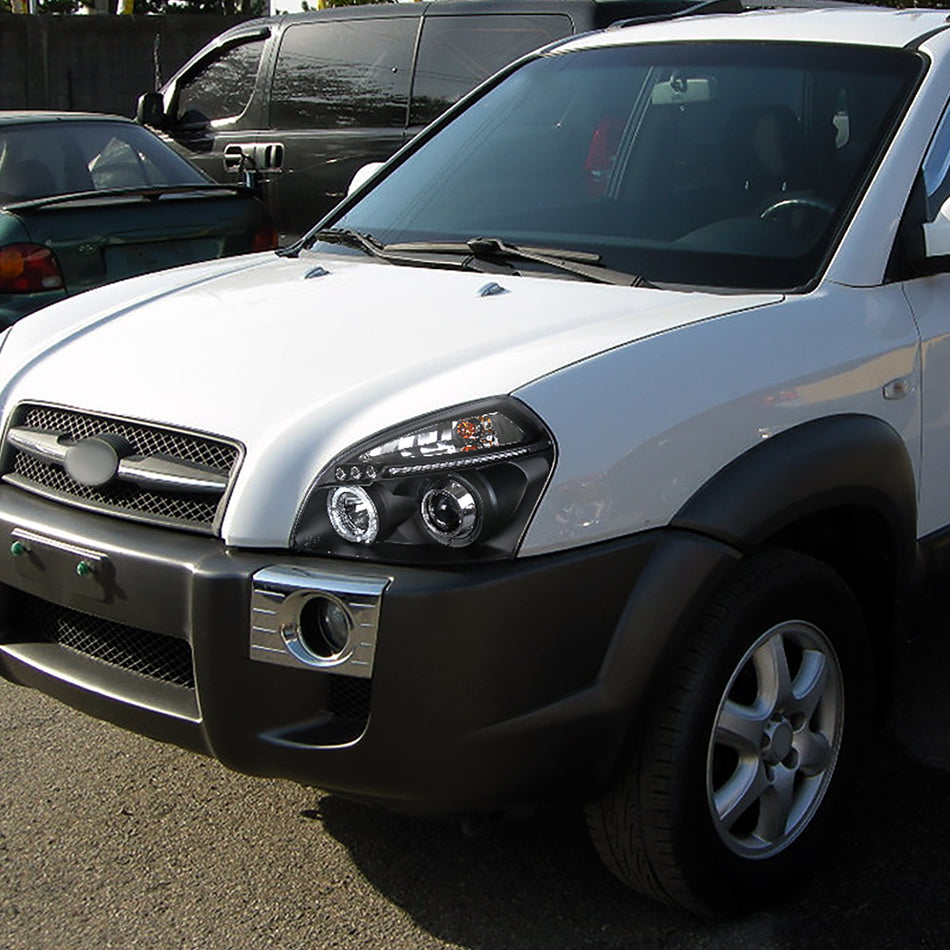 2005-2009 Hyundai Tucson Single Halo Projector Headlights (Matte Black Housing/Clear Lens)
