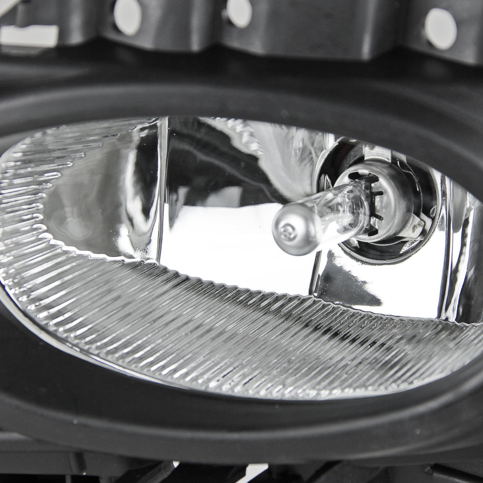 2007-2009 Mazda 3 Sedan H11 Fog Lights Kit (Chrome Housing/Clear Lens)