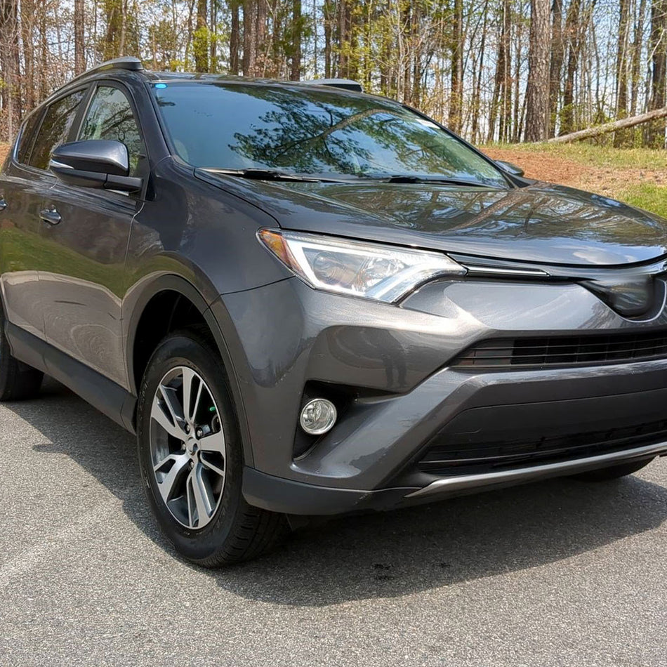 2016-2018 Toyota RAV4 H16 Fog Lights Kit (Chrome Housing/Clear Lens)