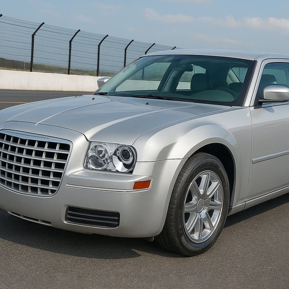 2005-2010 Chrysler 300 Base/LX/Touring Projector Headlights (Chrome Housing/Clear Lens)