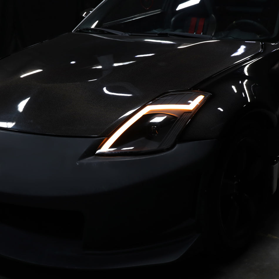 2006-2009 Nissan 350Z Switchback Sequential Turn Signal Animated LED Bar Projector Headlights (Matte Black Housing/Clear Lens)