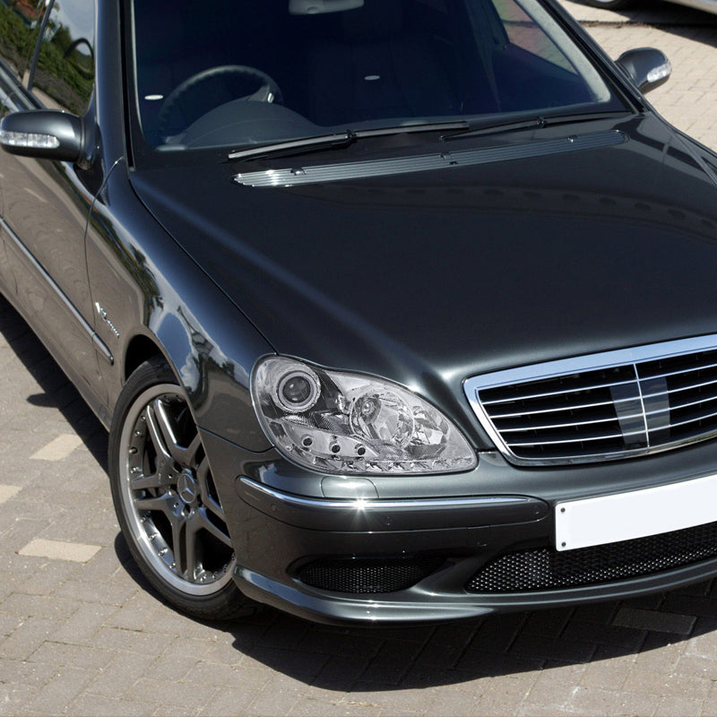 2000-2005 Mercedes Benz W220 S Class Halo Projector Headlights w/ LED Light Strip & LED Turn Signal Lights (Chrome Housing/Clear Lens)