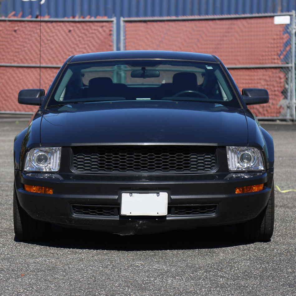 2005-2009 Ford Mustang LED Bar Projector Headlights (Chrome Housing/Clear Lens)