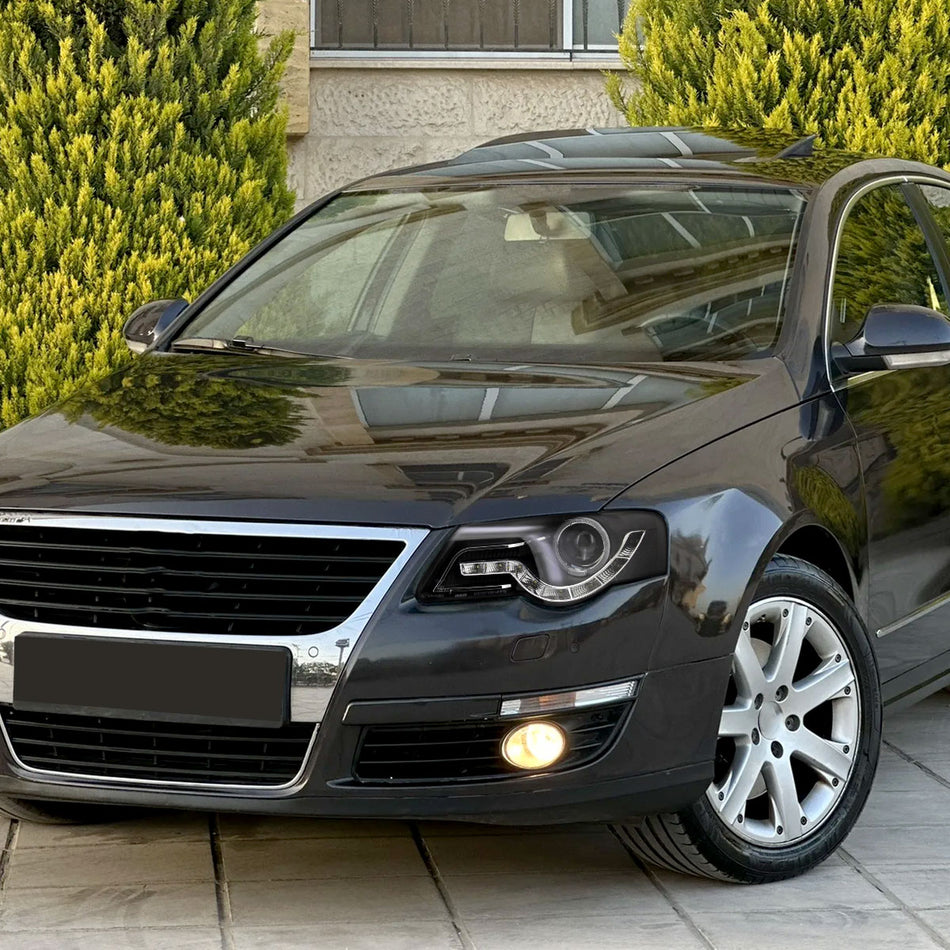 2006-2010 Volkswagen Passat Halo Projector Headlights w/ R8 Style LED Light Strip (Matte Black Housing/Clear Lens)