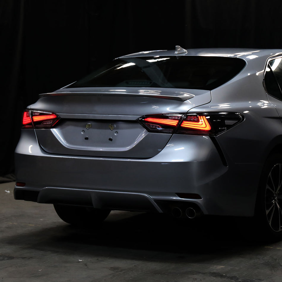 2018-2022 Toyota Camry LED Tail Lights w/ Sequential Signal Lamps (Jet Black Housing/Clear Lens)