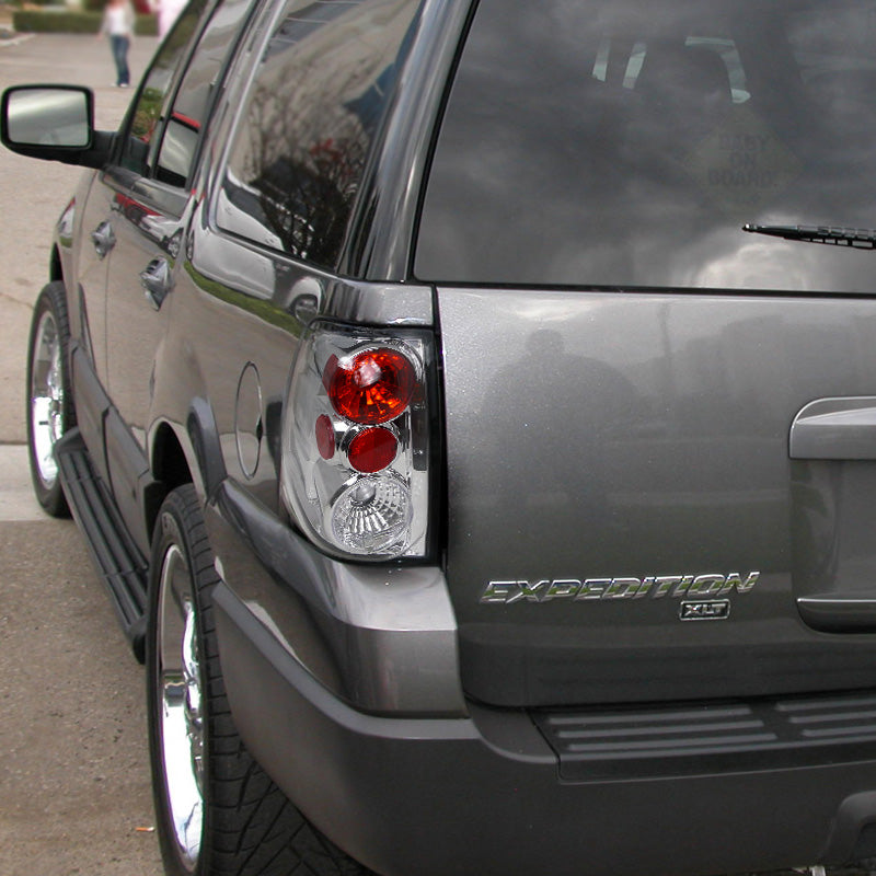 2003-2006 Ford Expedition Tail Lights (Chrome Housing/Clear Lens)