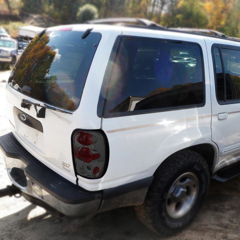 1998-2001 Ford Explorer Mercury Mountaineer Tail Lights (Chrome Housing/Smoked Lens)