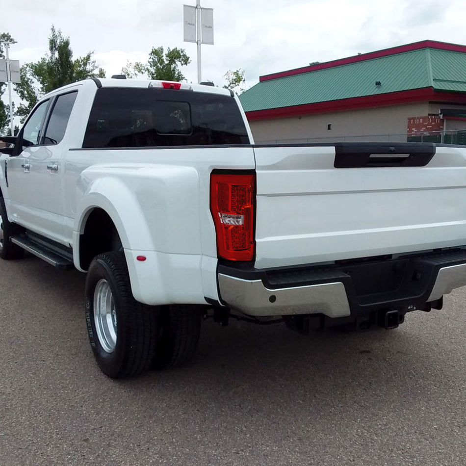 2017-2019 Ford F-250/F-350/F-450/F-550 Super Duty LED Bar Tail Lights (Chrome Housing/Red Lens)