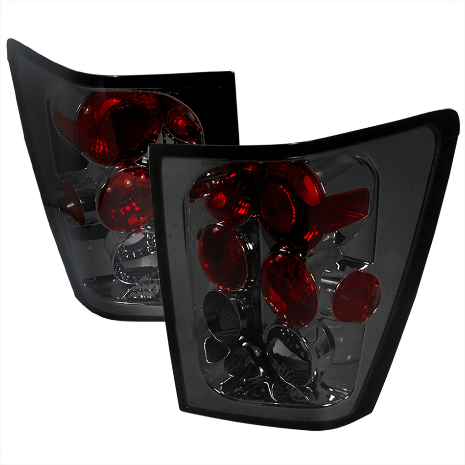 2005-2006 Jeep Grand Cherokee Tail Lights (Chrome Housing/Smoked Lens)