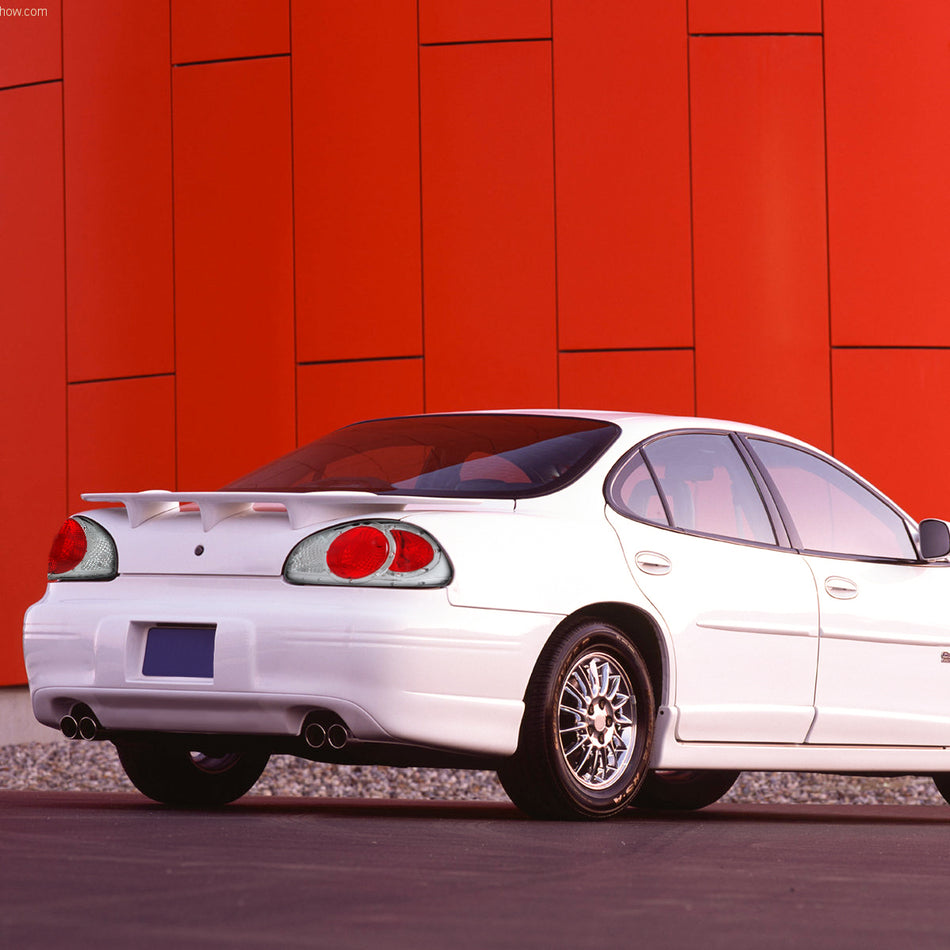 1997-2003 Pontiac Grand Prix Tail Lights (Chrome Housing/Clear Lens)