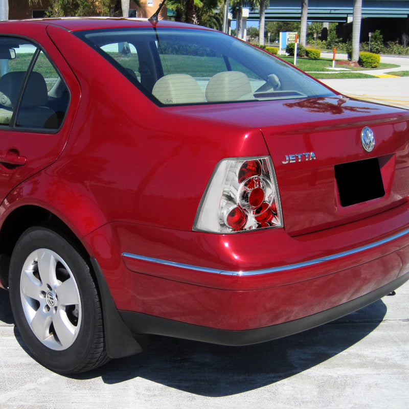 1999-2005 Volkswagen Jetta/Bora Mk4 Sedan Tail Lights (Chrome Housing/Clear Lens)
