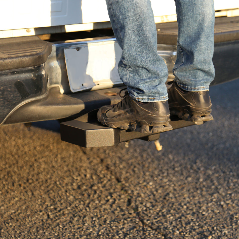 Universal Black Aluminum Hitch Mounted Anti-Slip Step & Protector For 2" Hitch Receiver